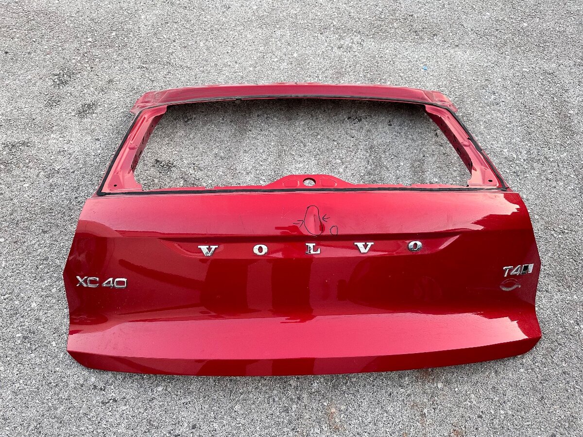 volvo XC60-XC40 zadna kapota - 5