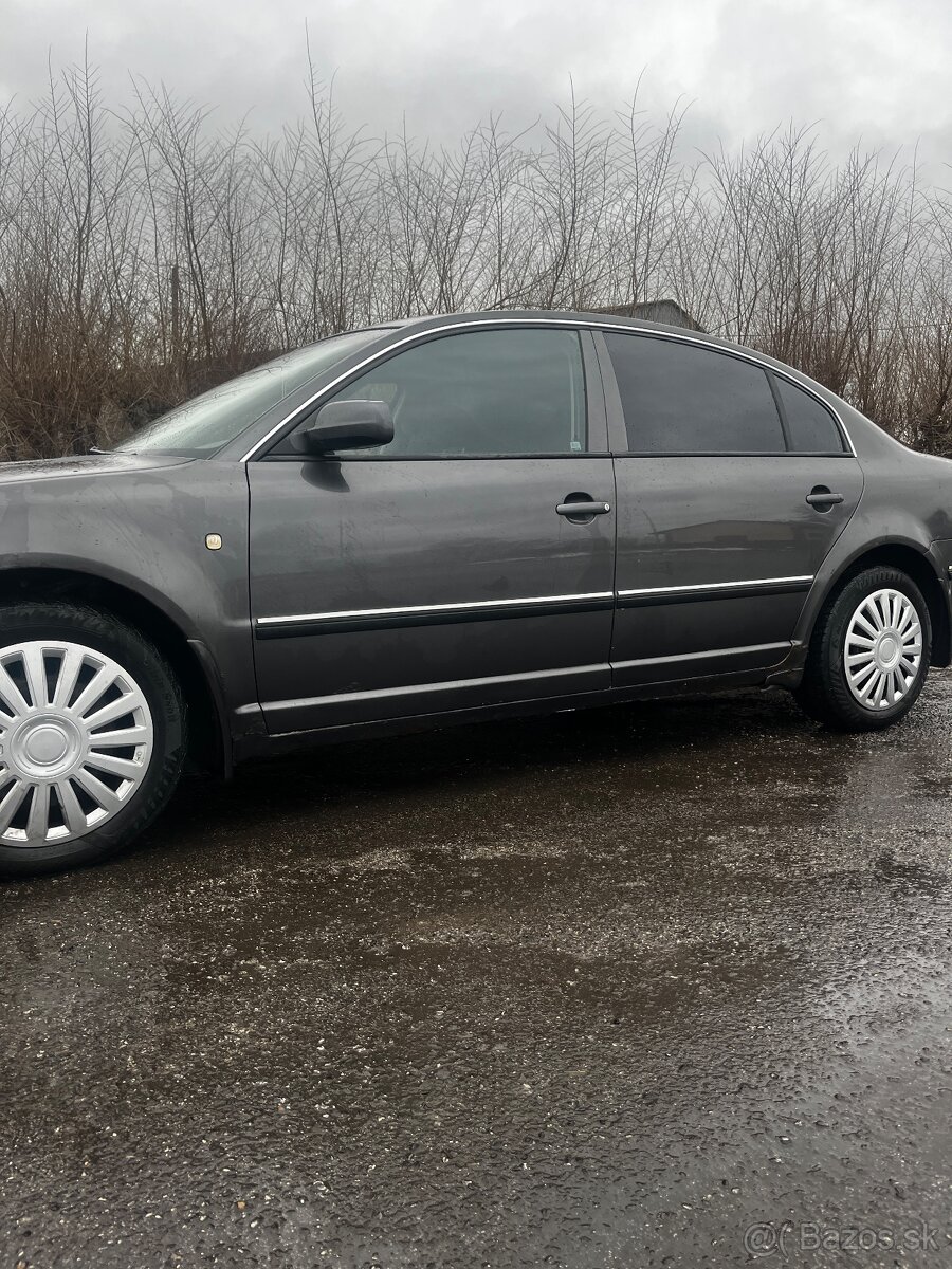 Škoda Superb 1.9 TDI 74kW sedan 2003 - 5