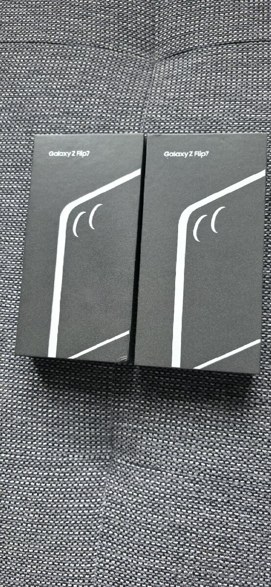 Predám Samsung z flip 7 512gb blue - 5