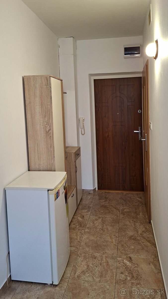 Prenájom garsónky — Martin, Sever - 5