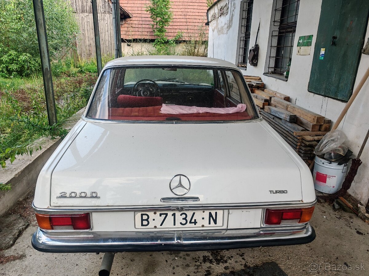 Mercedes w115 - 5