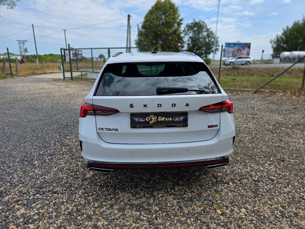 Škoda Octavia Combi RS DSG 4x4 - 5