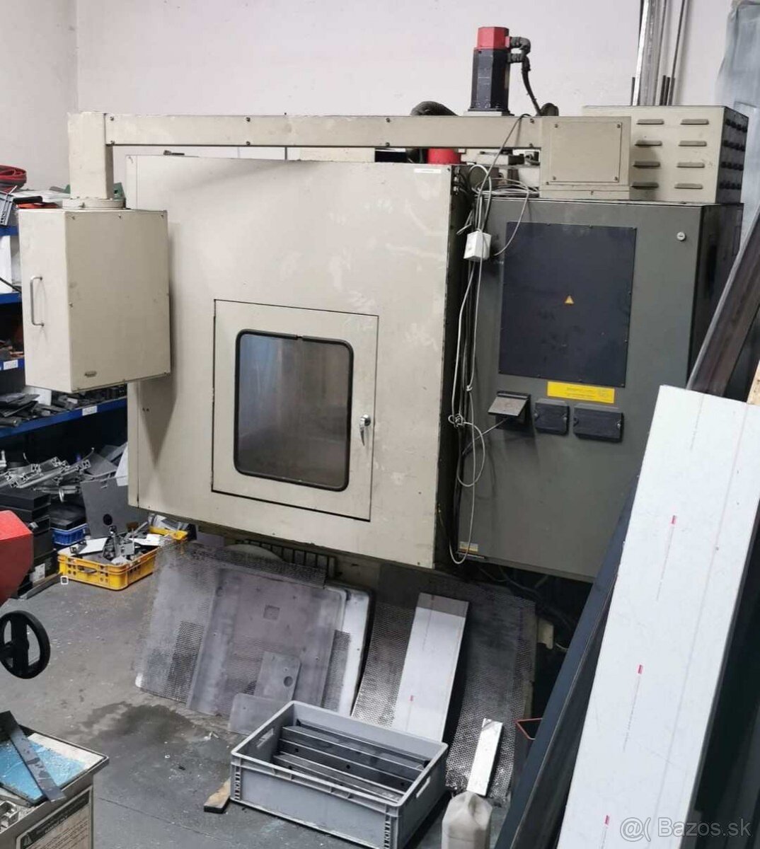 Obráběcí centrum STAMA - FANUC MC010 - 5