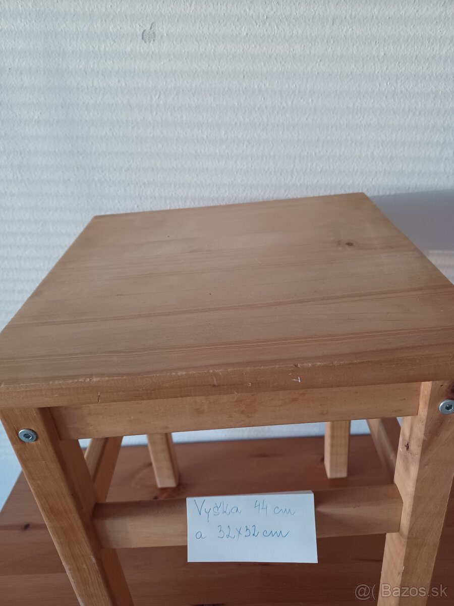 Stolíky - 5