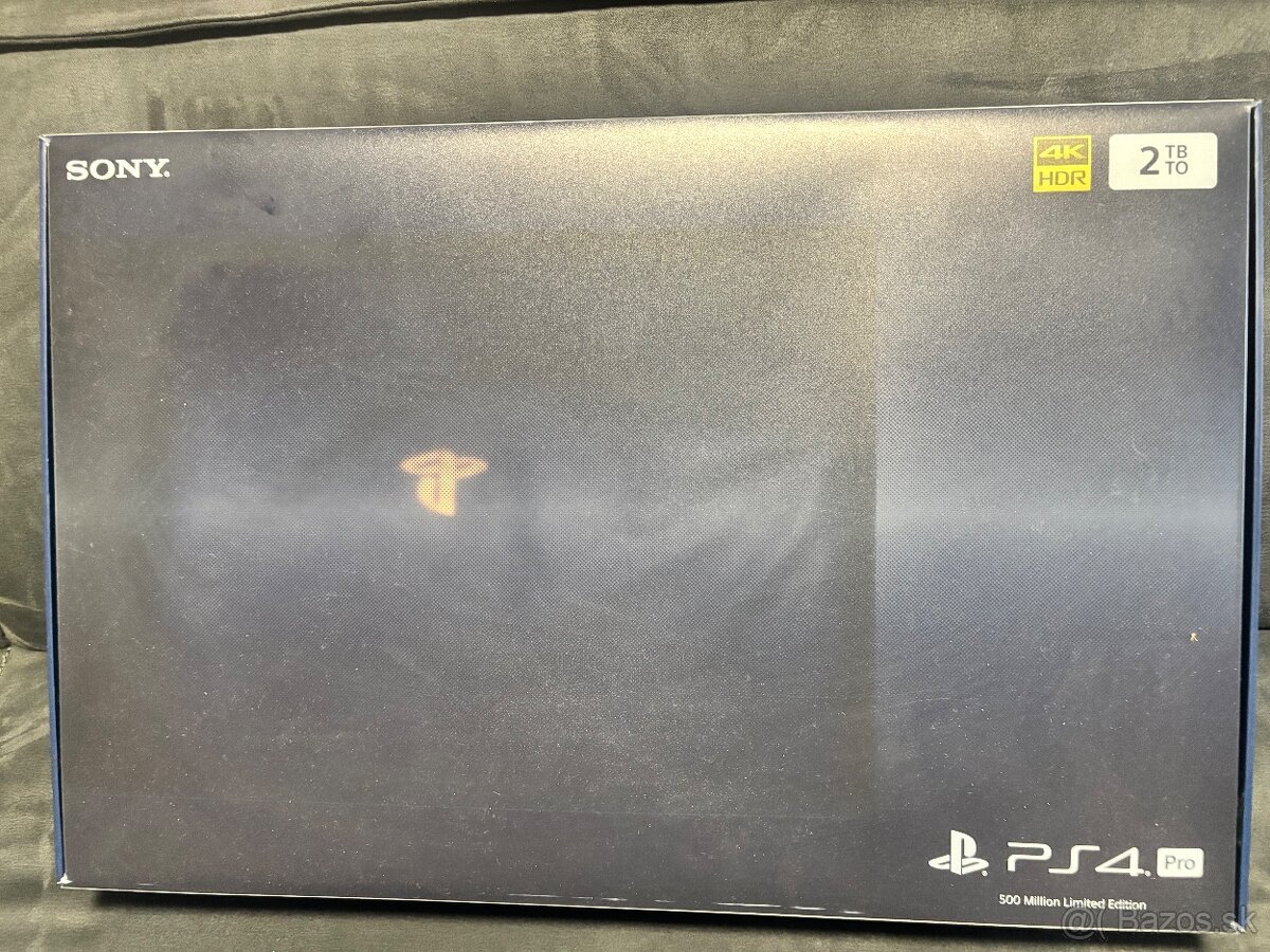 PS4 Pro – 500 Million Limited Edition (bez ovládača) - 5