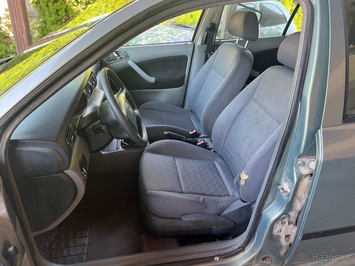 Škoda Octavia 1.6 Classic - 5