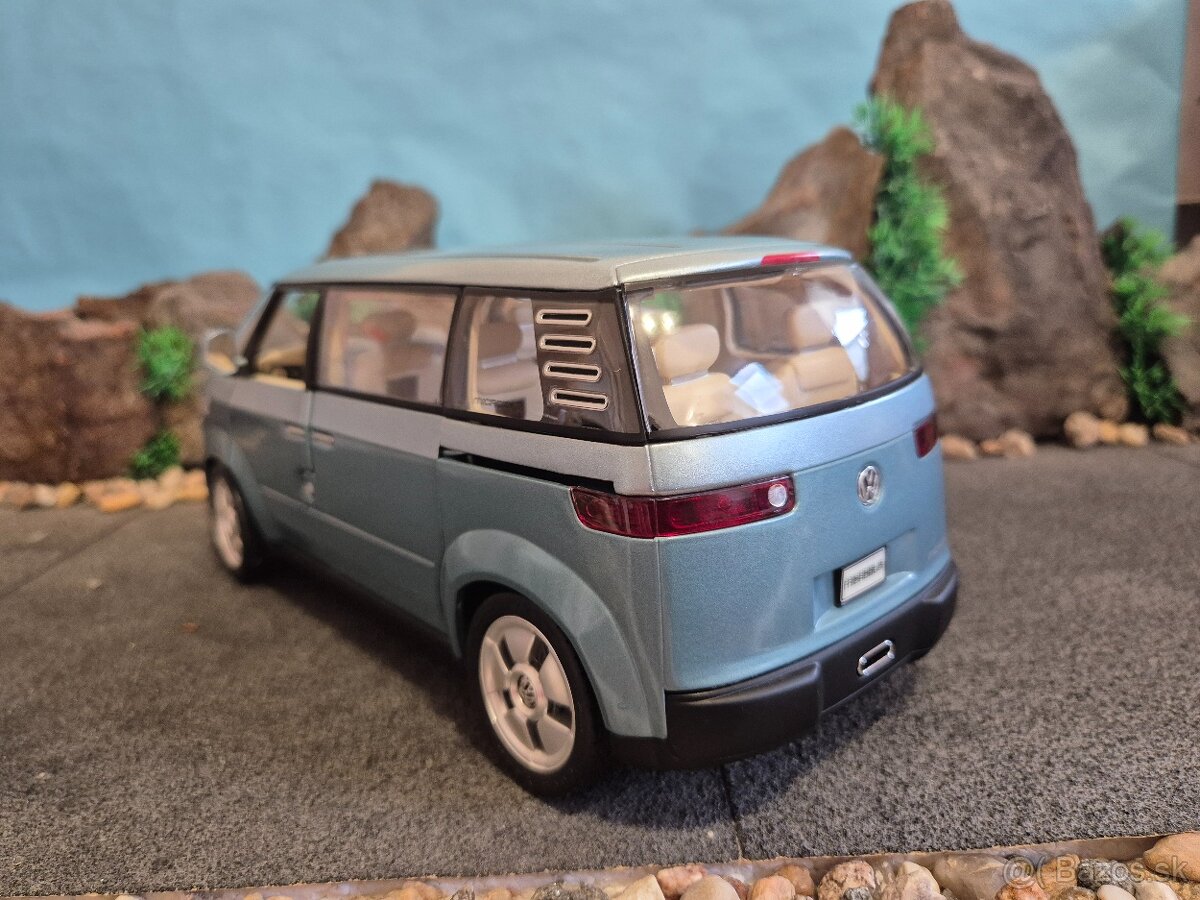 Prodám model 1:18 VW microbus concept car 2001 - 5