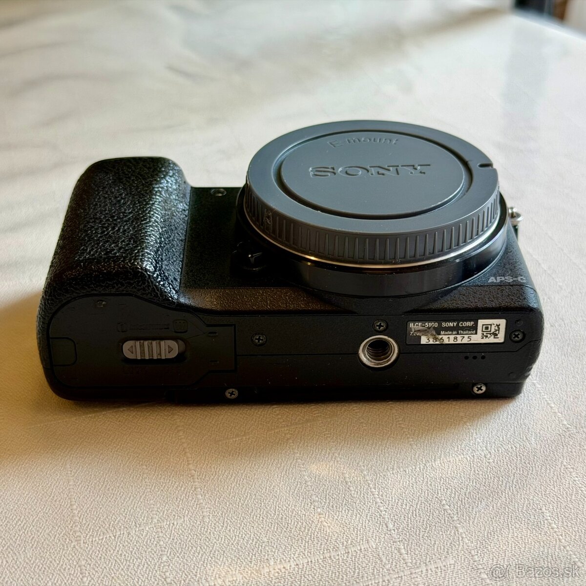 Sony A5100 černý + příslušentví - 5