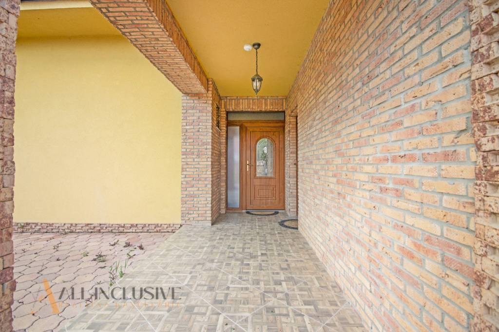 ALL INCLUSIVE l NA PRENÁJOM 6 IZBOVÝ RODINNÝ DOM, POVODA - 5