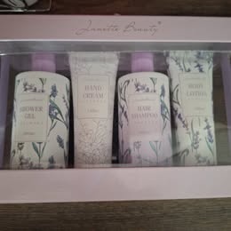 Dámska značková kozmetika, starostlivosť o vlasy a telo - 5