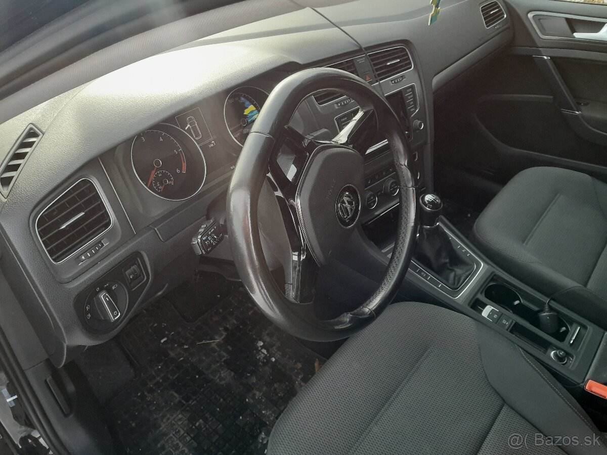 VW GOLF 7 COMBI 1.6TDI 77KW - 5