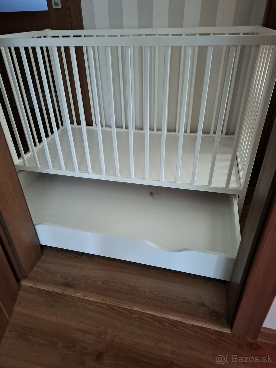 Postieľka s úložným priestorom - 5