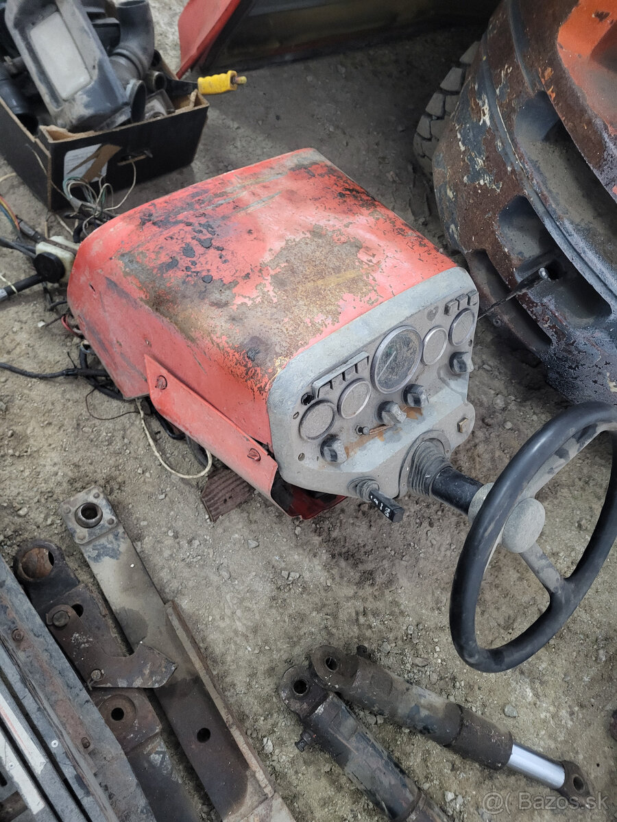 ponúkam ram kabyny zetor 73 - 5