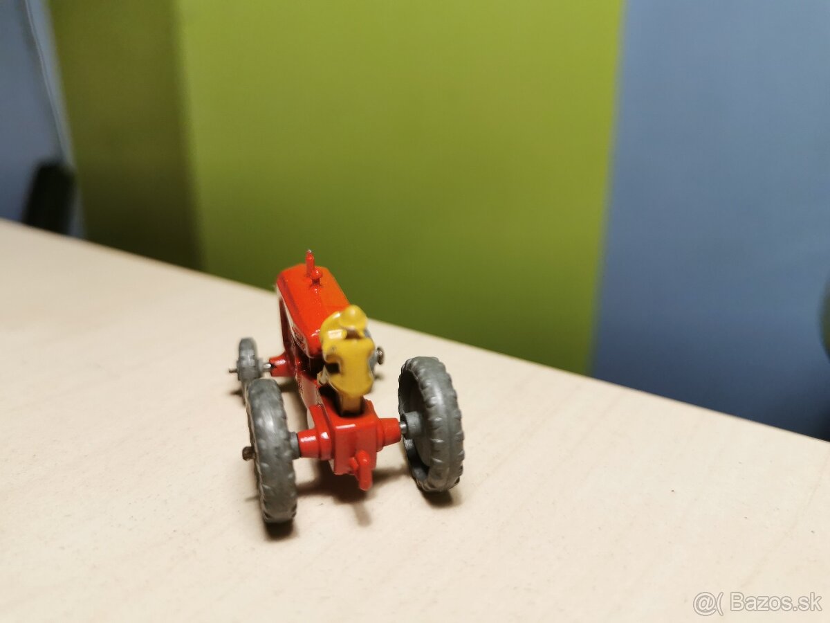 Matchbox lesney Massey Harris No4 - 5