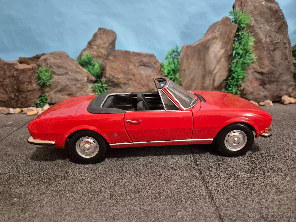 Prodám model 1:18 Peugeot 504 cabrio - 5