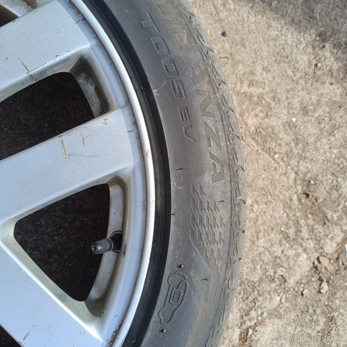 Letná sada 234/45 R18 - 5