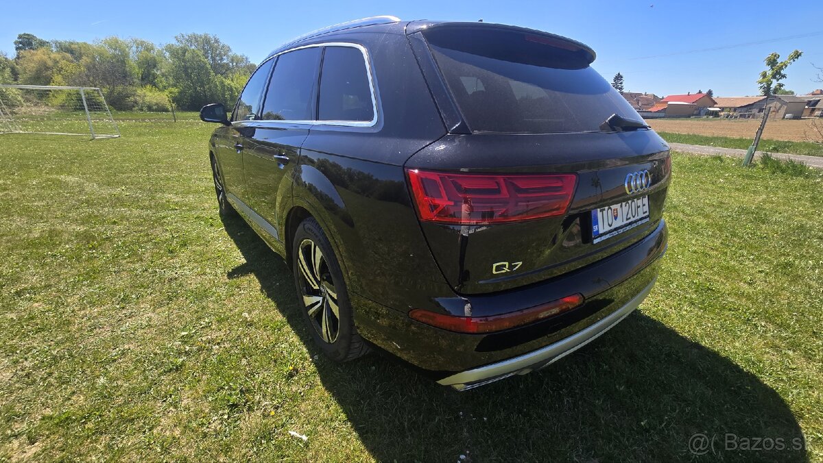 Audi Q7 - 5