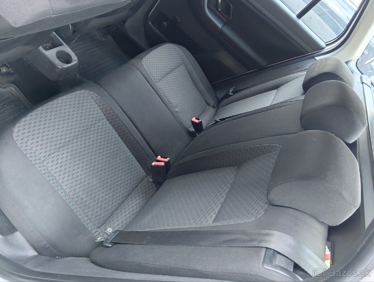 Škoda Fabia 1,6tdi 66kw - 5