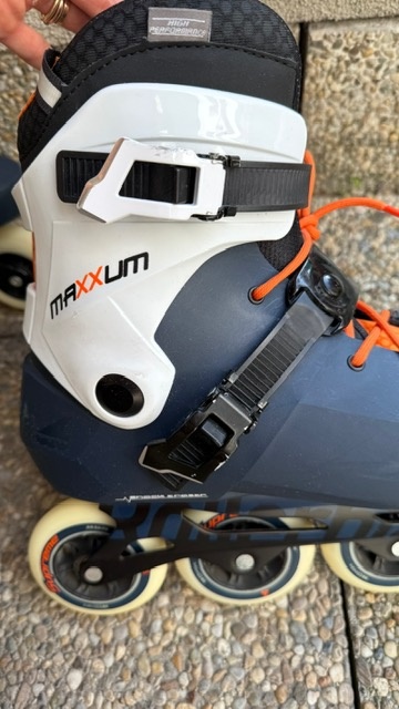 Predam kolieskove korcule Rollerblade Maxxum Edge 90 - 5