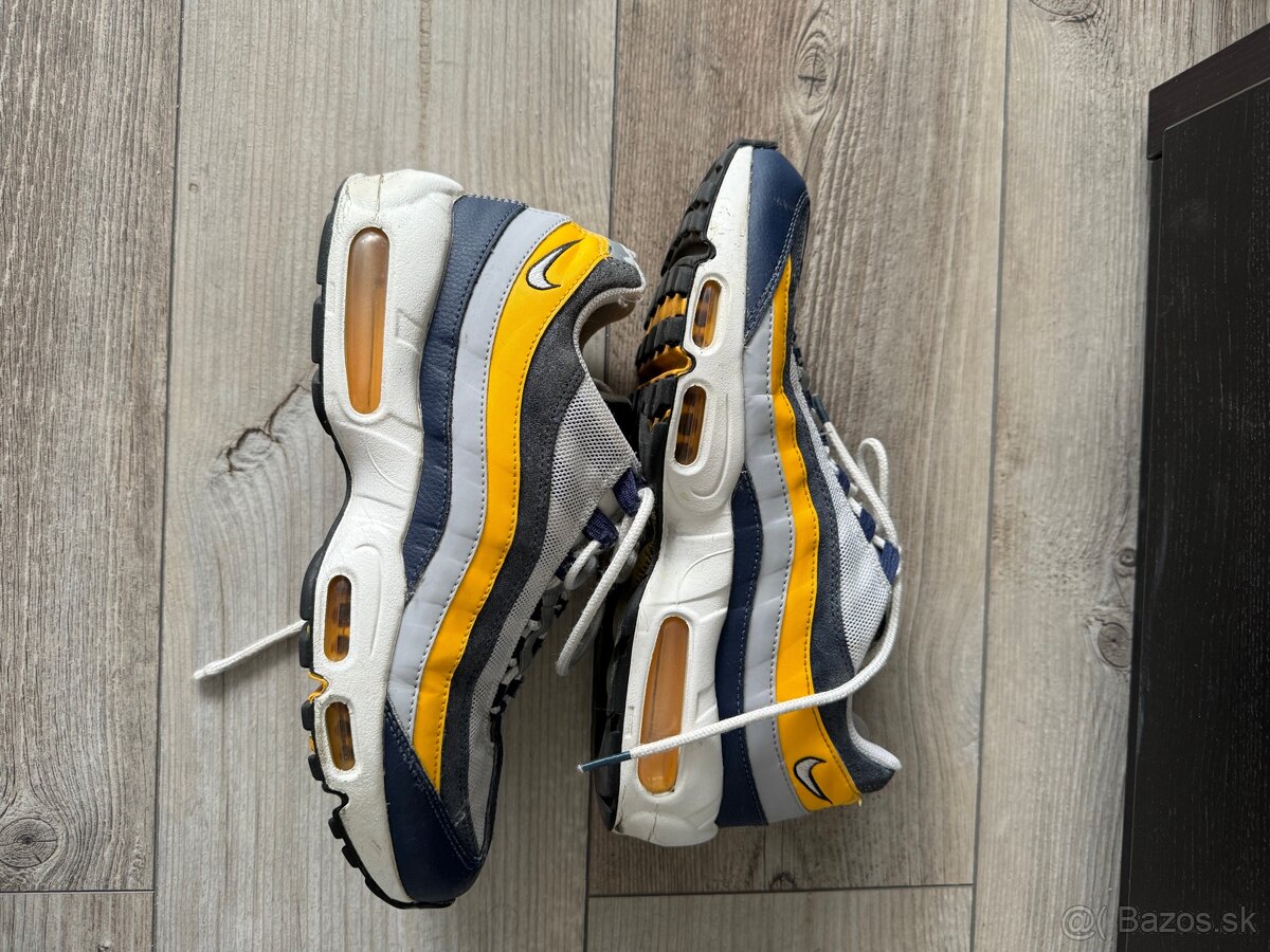 Nike Air max 95 Michigan - 5