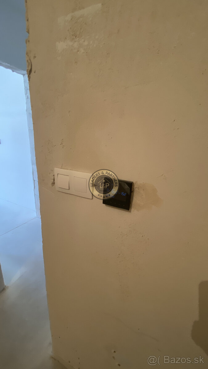 NA PREDAJ: 2-izbový HOLOBYT na kľúč ideálny pre Airbnb - 5