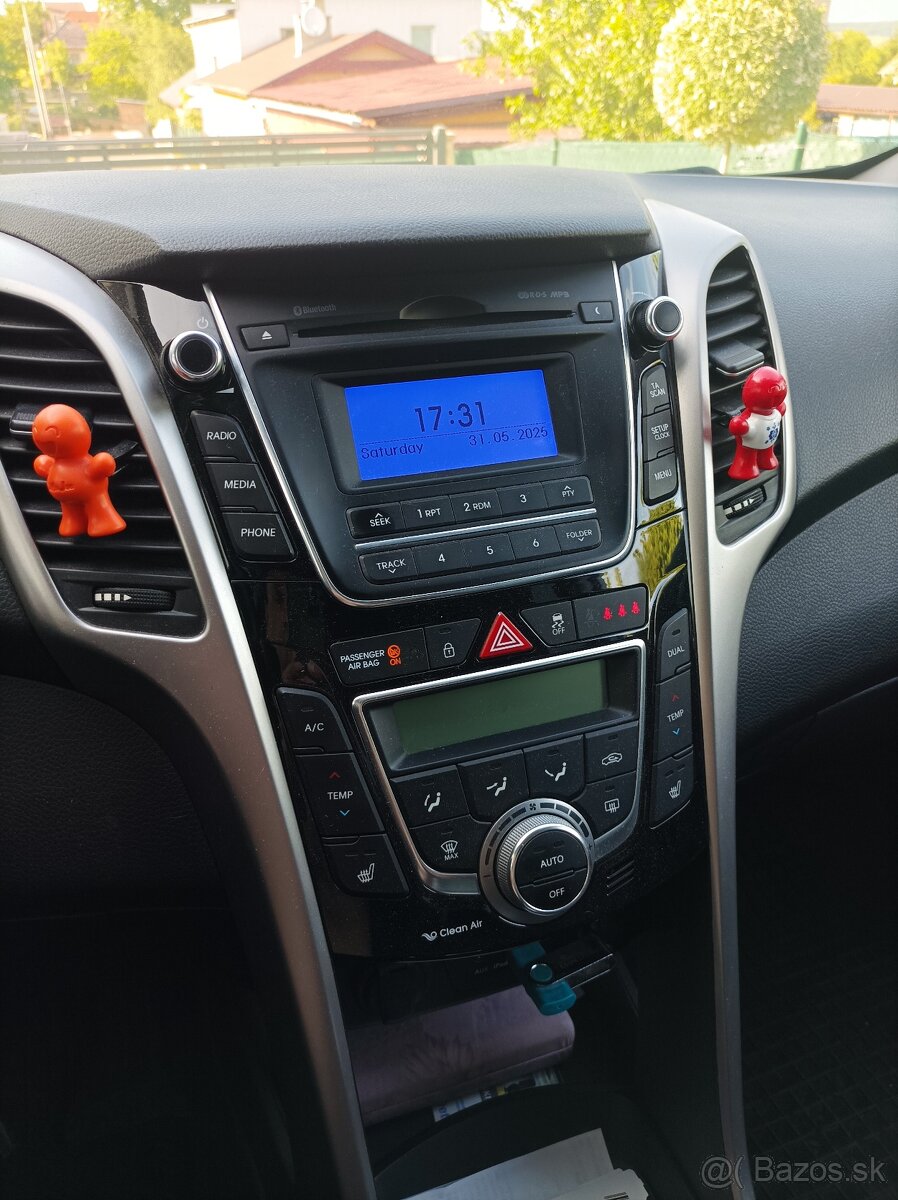 Hyundai i30 SW kombi - 5