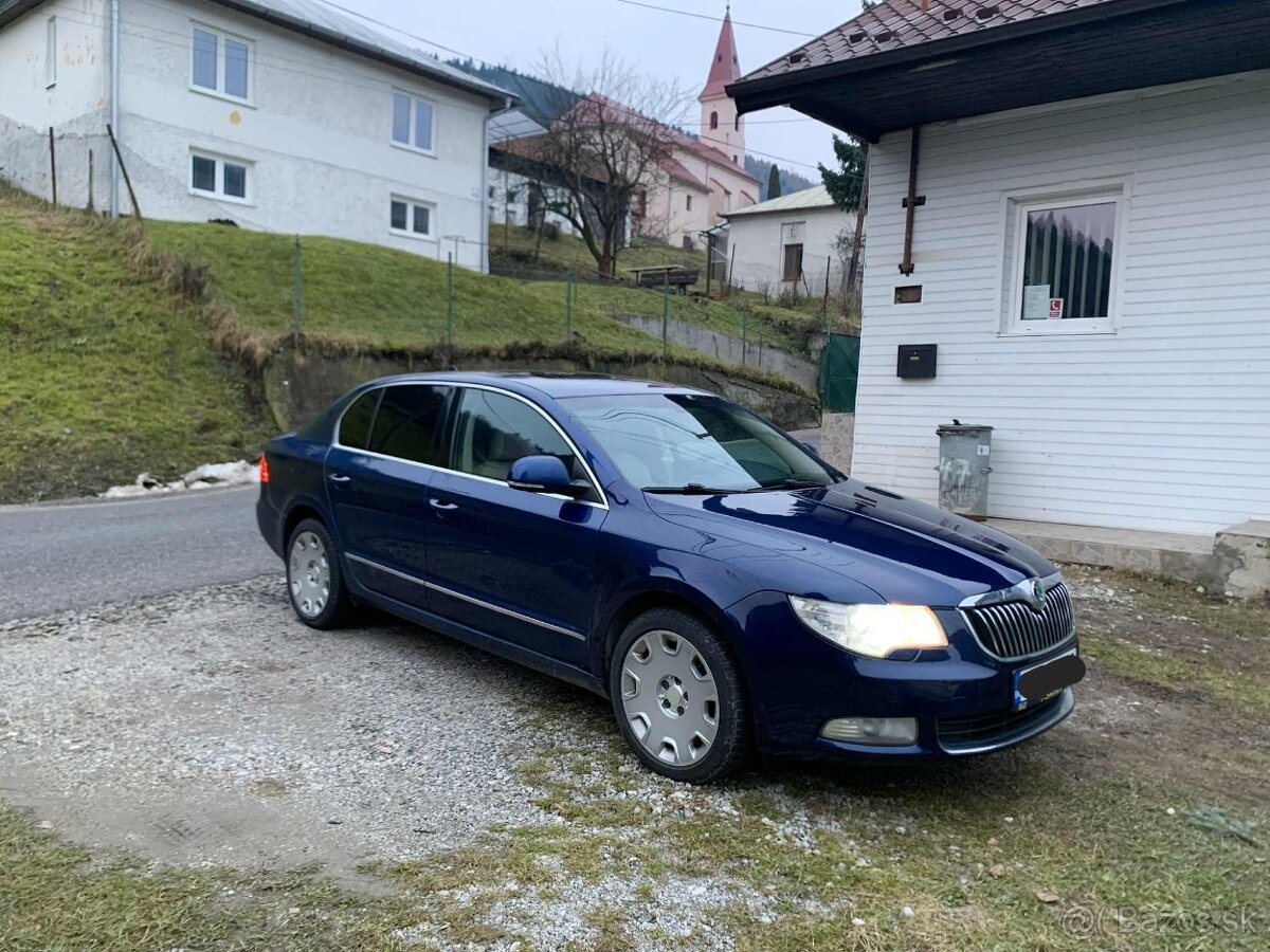 Predám Škoda Superb 2 2.0TDI 125kw DSG - 5