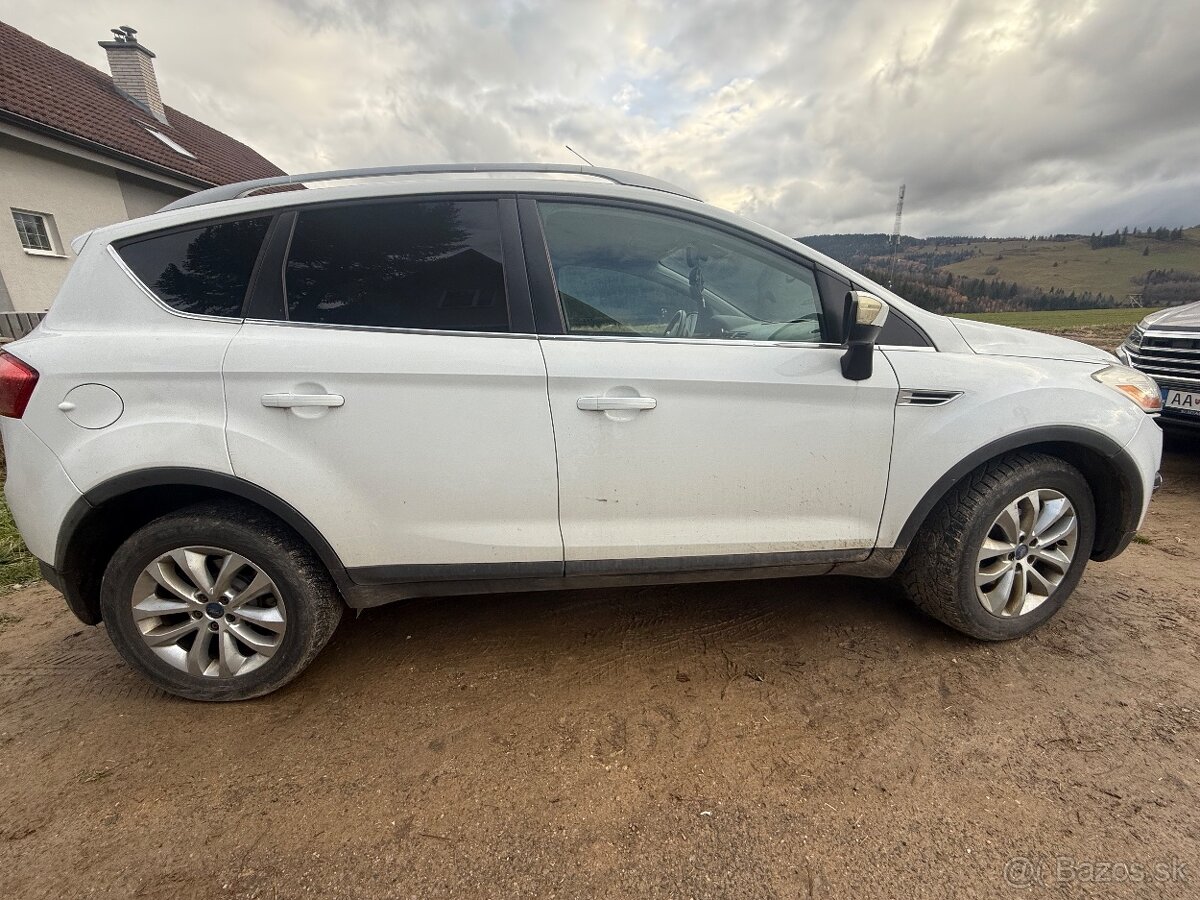 Ford Kuga SUV 4x4 - 5