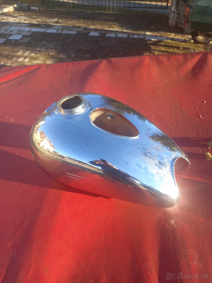 Jawa perak nádrž - 5