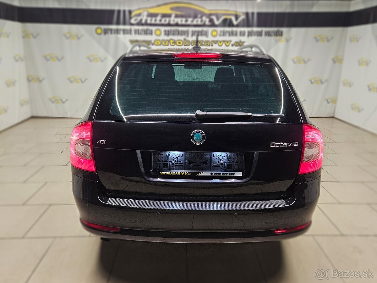Škoda Octavia Combi 2.0 TDI CR DPF Elegance DSG - 5