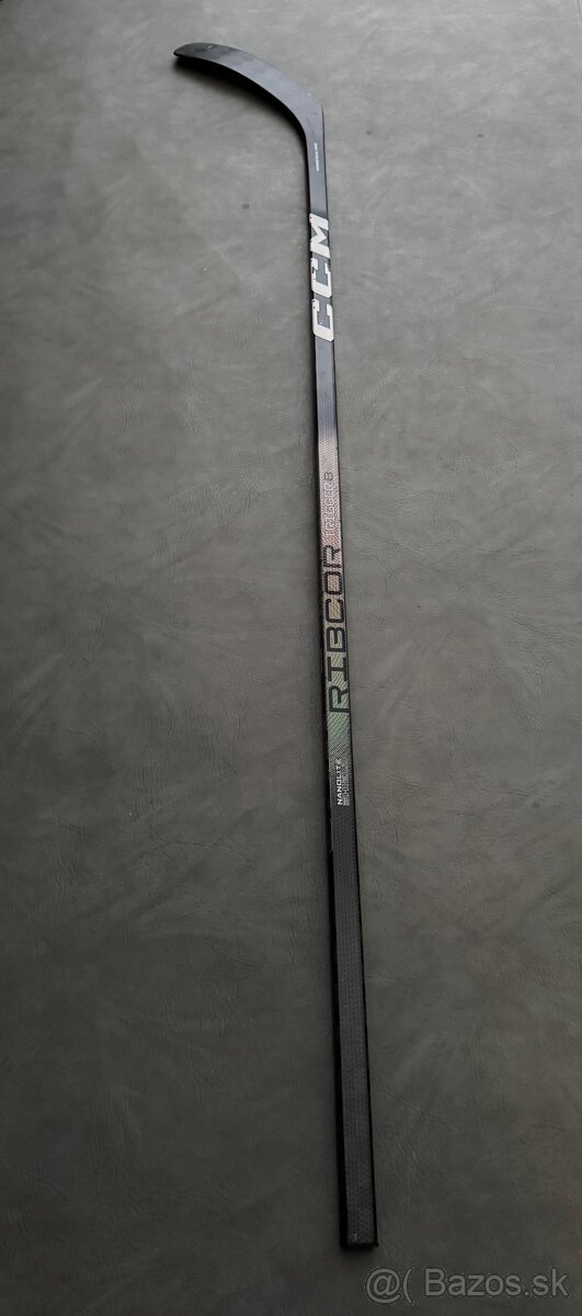 ⚠️CCM RIBCOR TRIGGER 8 PRO SR LONG/175CM PRAVACKA P30 - 5