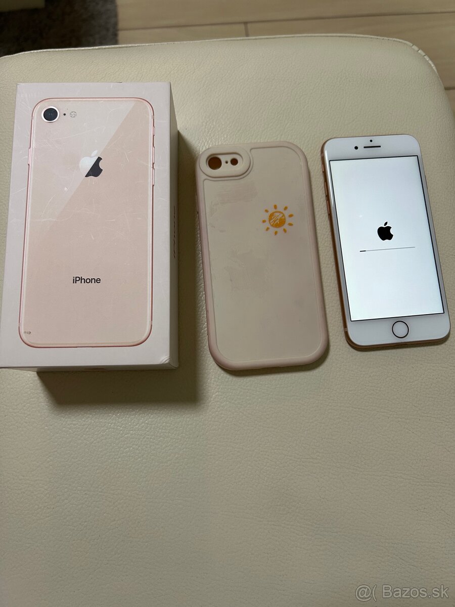 iPhone 8, 64 GB, gold - 5