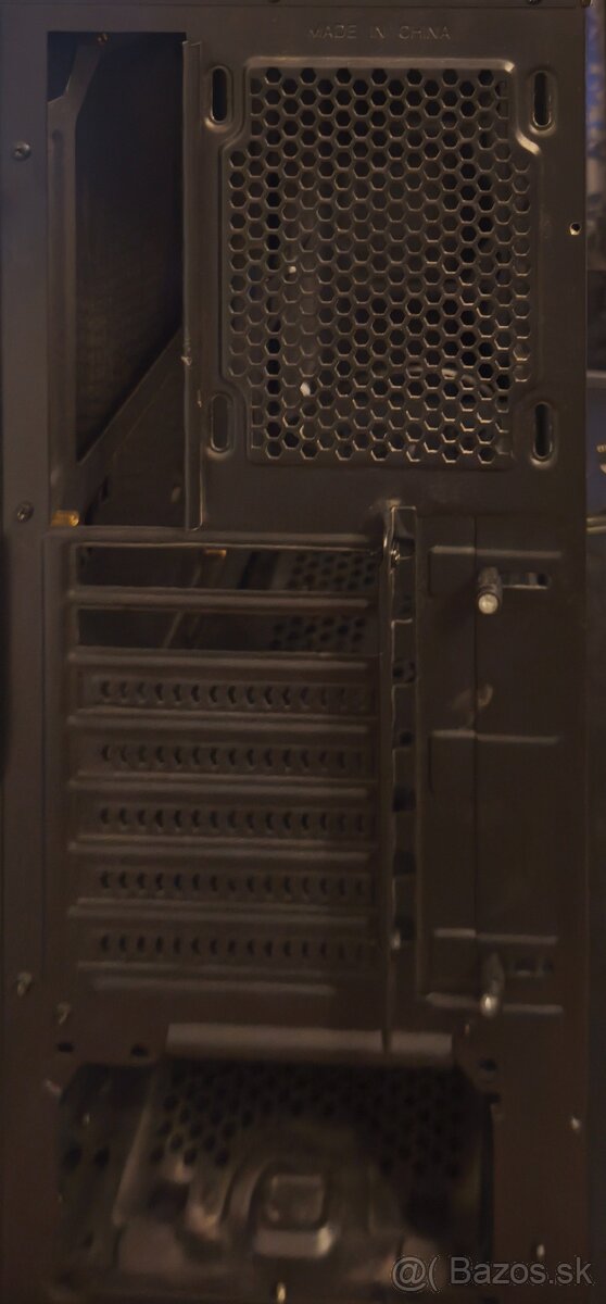 Predam PC skrinku so zdrojom a mechanikou plus ventilator - 5