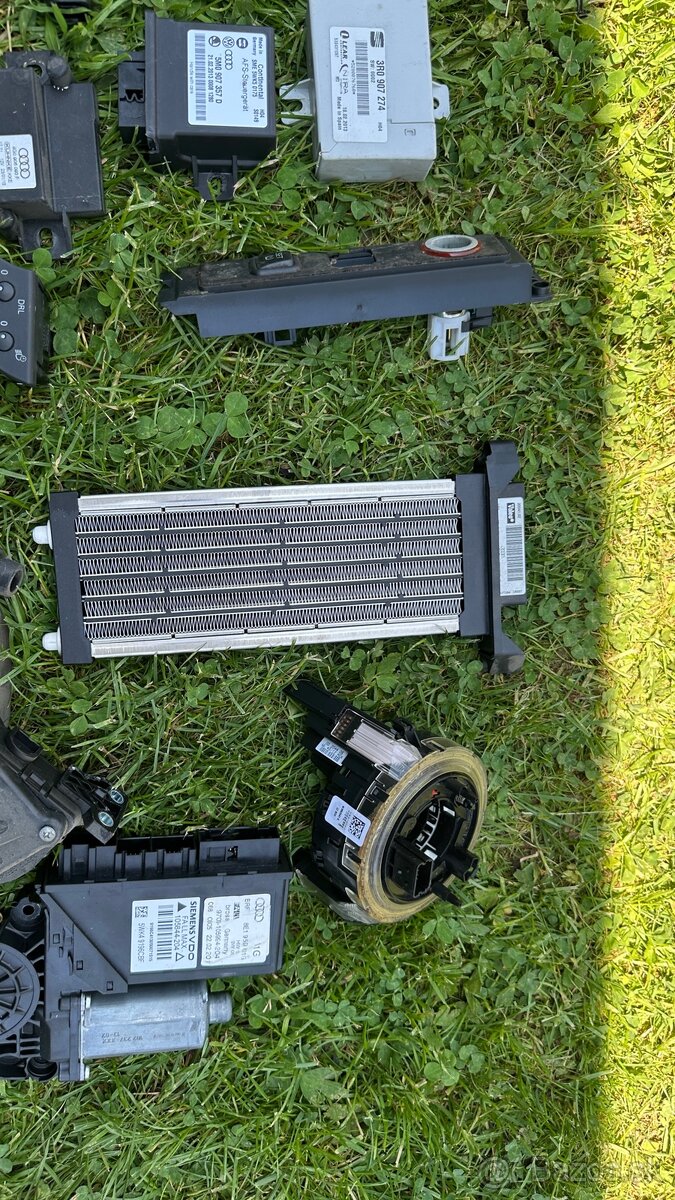 Riadiace jednotky na audi a4 b6 b7 seat exeo st - 5