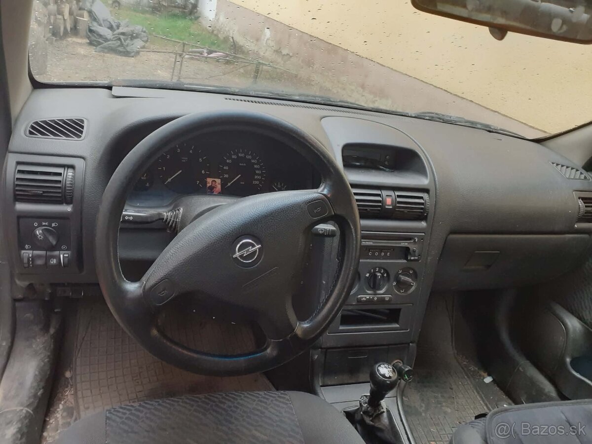 Predám Opel Astra 2001 - 5