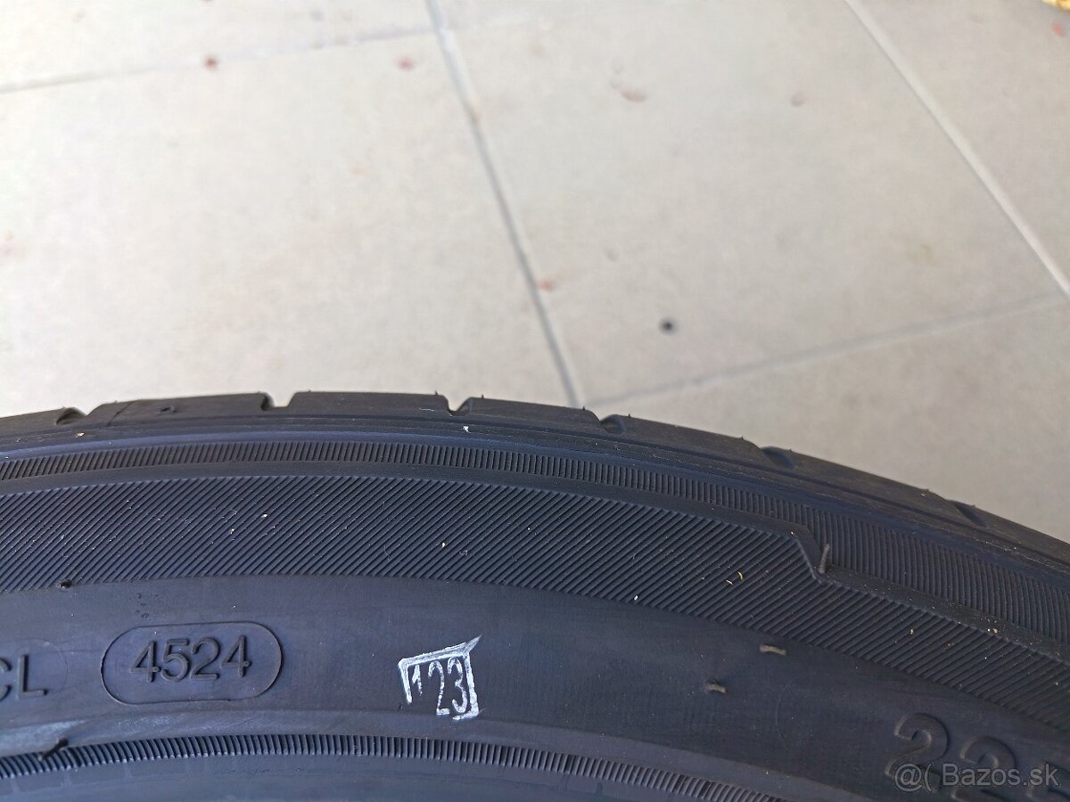 letne pneu 225/45 R18 - 5