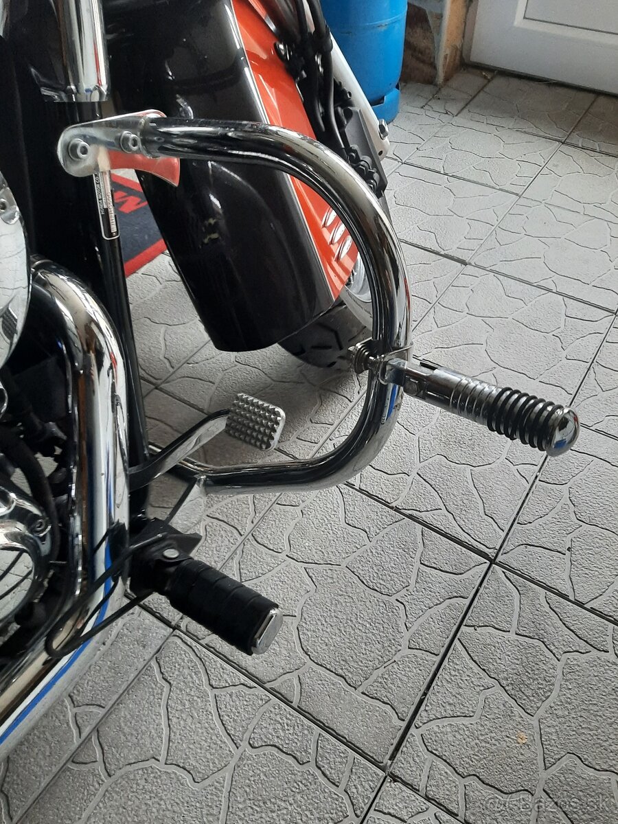 Honda Shadow VT 750 - 5