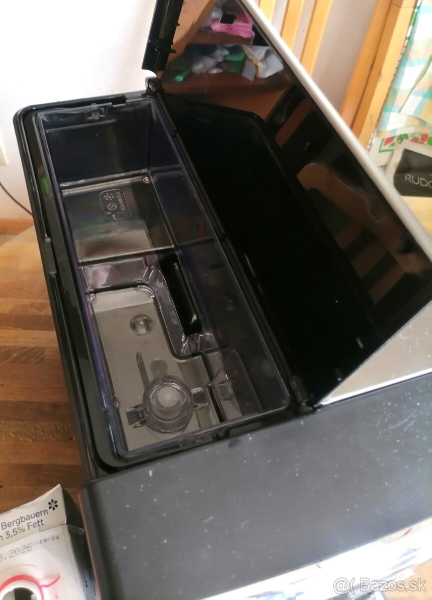 Automatický kávovar Saeco PicoBaristo - 5