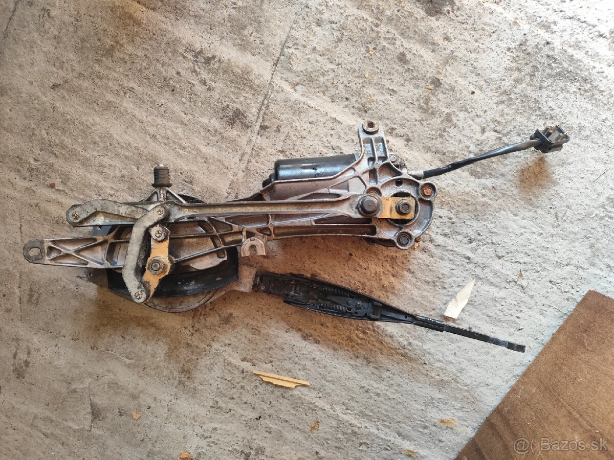 predny stierac mercedes w202 - 5