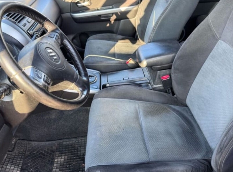 Suzuki Grand Vitara 2.4 benzin LPG 4x4 - 5