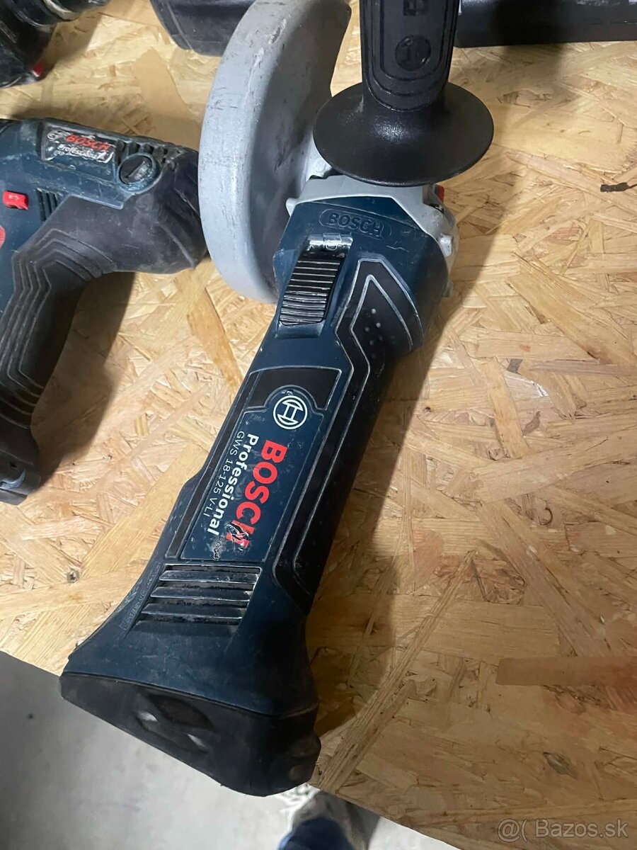 Predám sadu AKU náradia BOSH Professional - 5