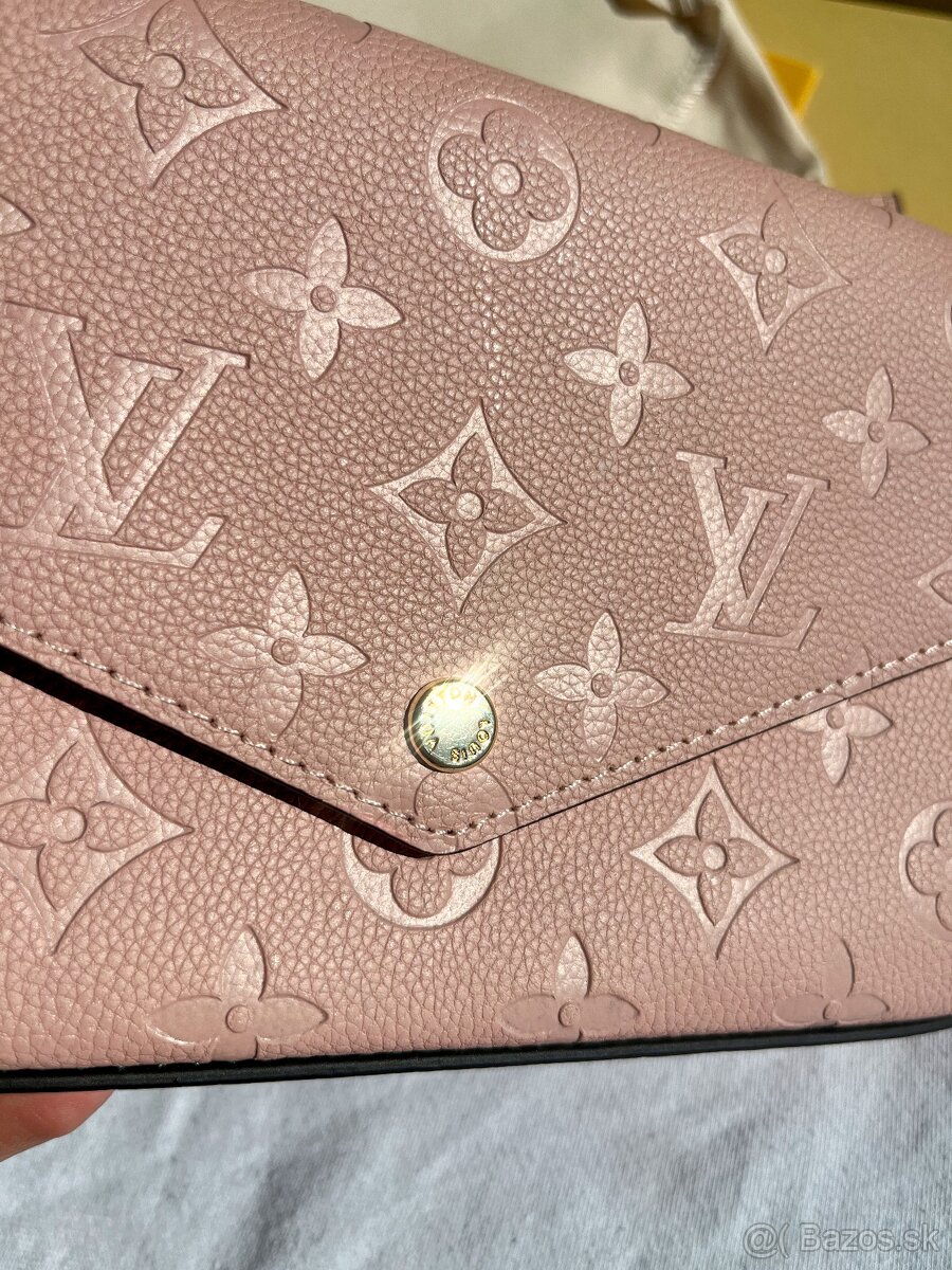 Kabelka s monogramom - 5