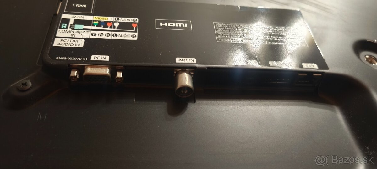 Predám TV Samsung UE40D5000• - 5