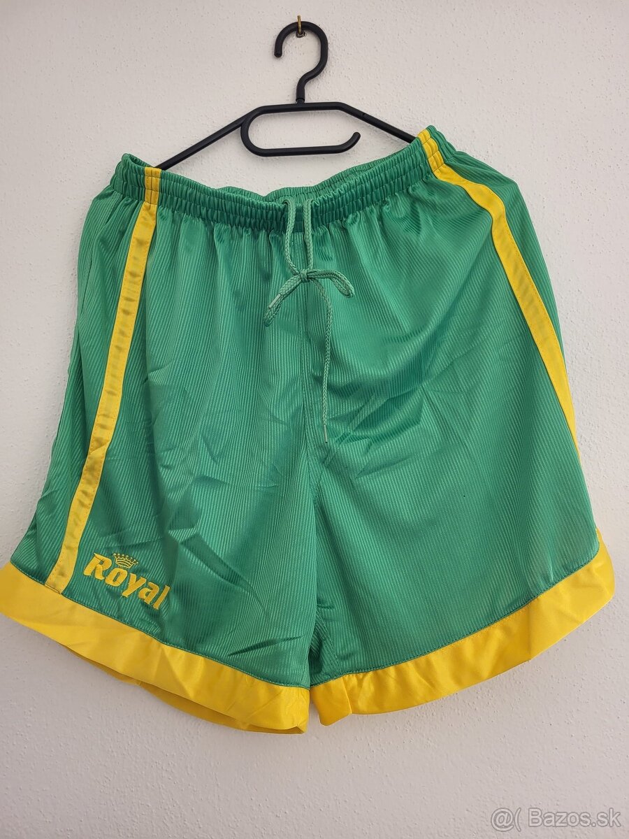 Predám futbalový set - dres + šortky - 5