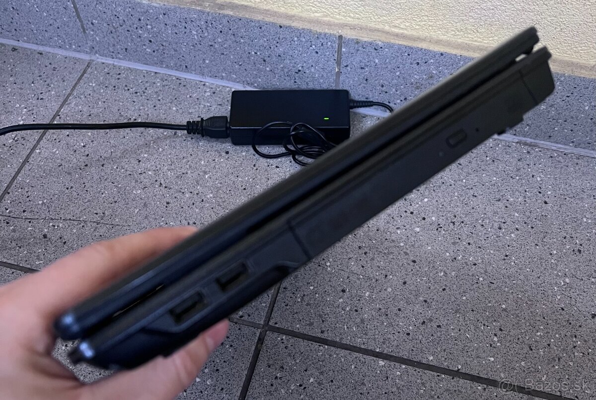 Acer Extensa / Intel T4200 / 4GB RAM / 640GB HDD / 15.6" - 5