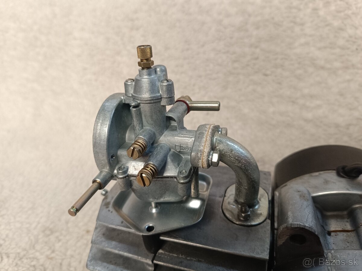 NOVÝ - motor babetta 210 , uloženka - 5