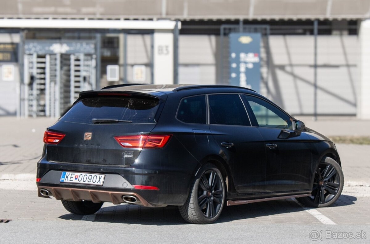 Seat Leon ST Cupra / 221 kW / A/T 7 / 2018 - 5