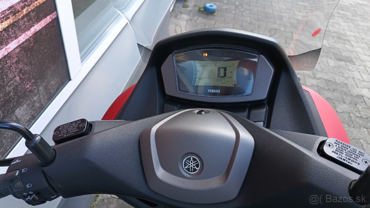 YAMAHA N-MAX 125 - 5