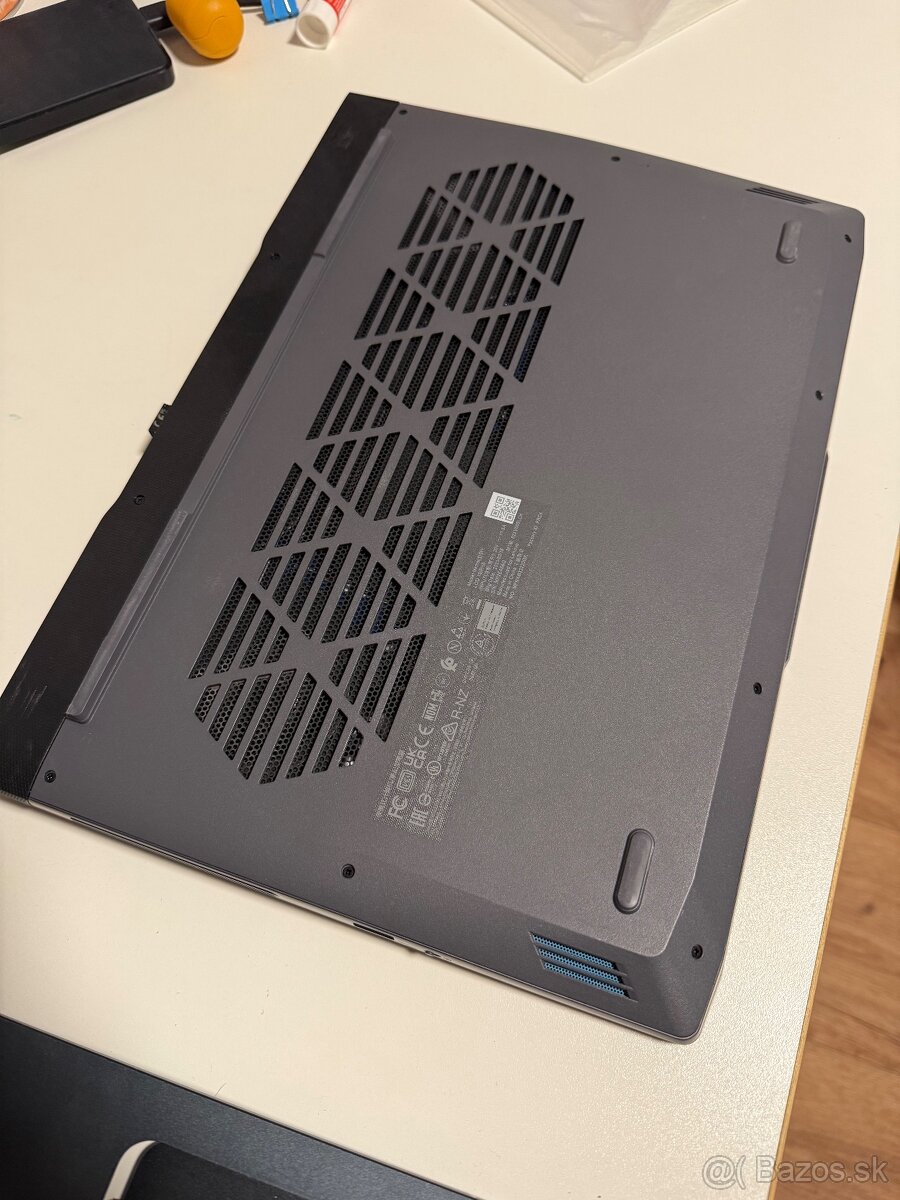 Predám/vymenim herný notebook Lenovo LOQ 15IRH8 - 5