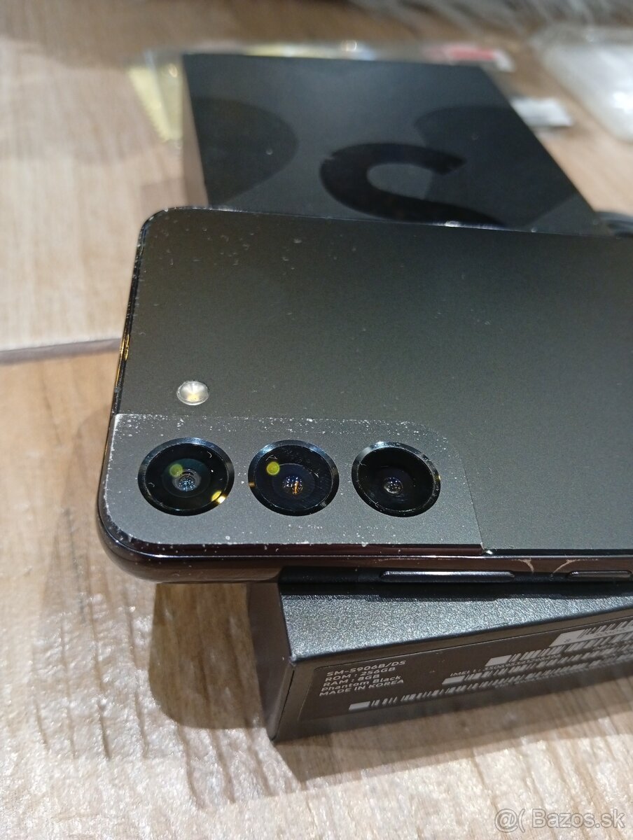 Samsung Galaxy S22 Plus 8GB ram, 256GB - 5